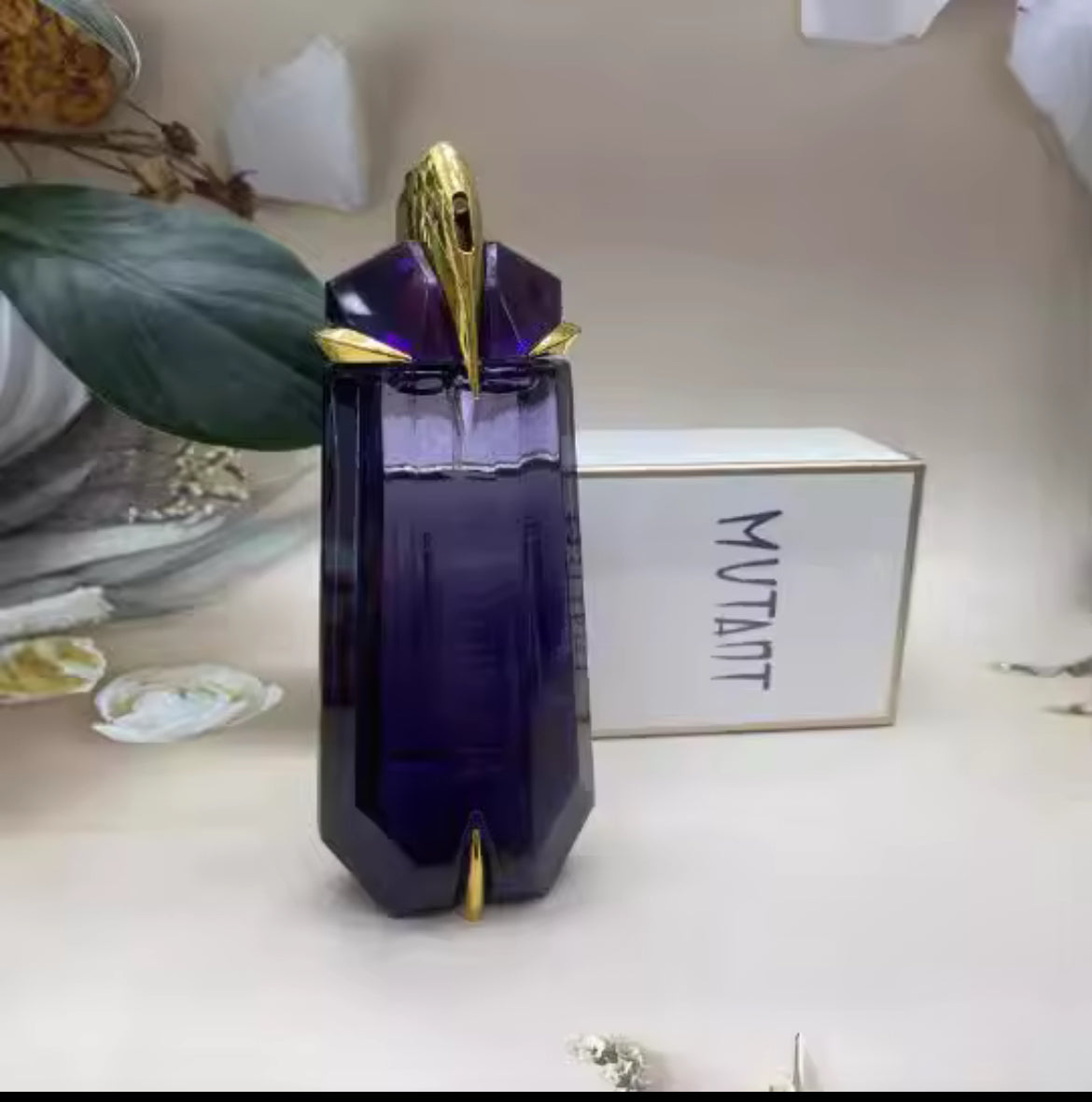 Alien Perfume