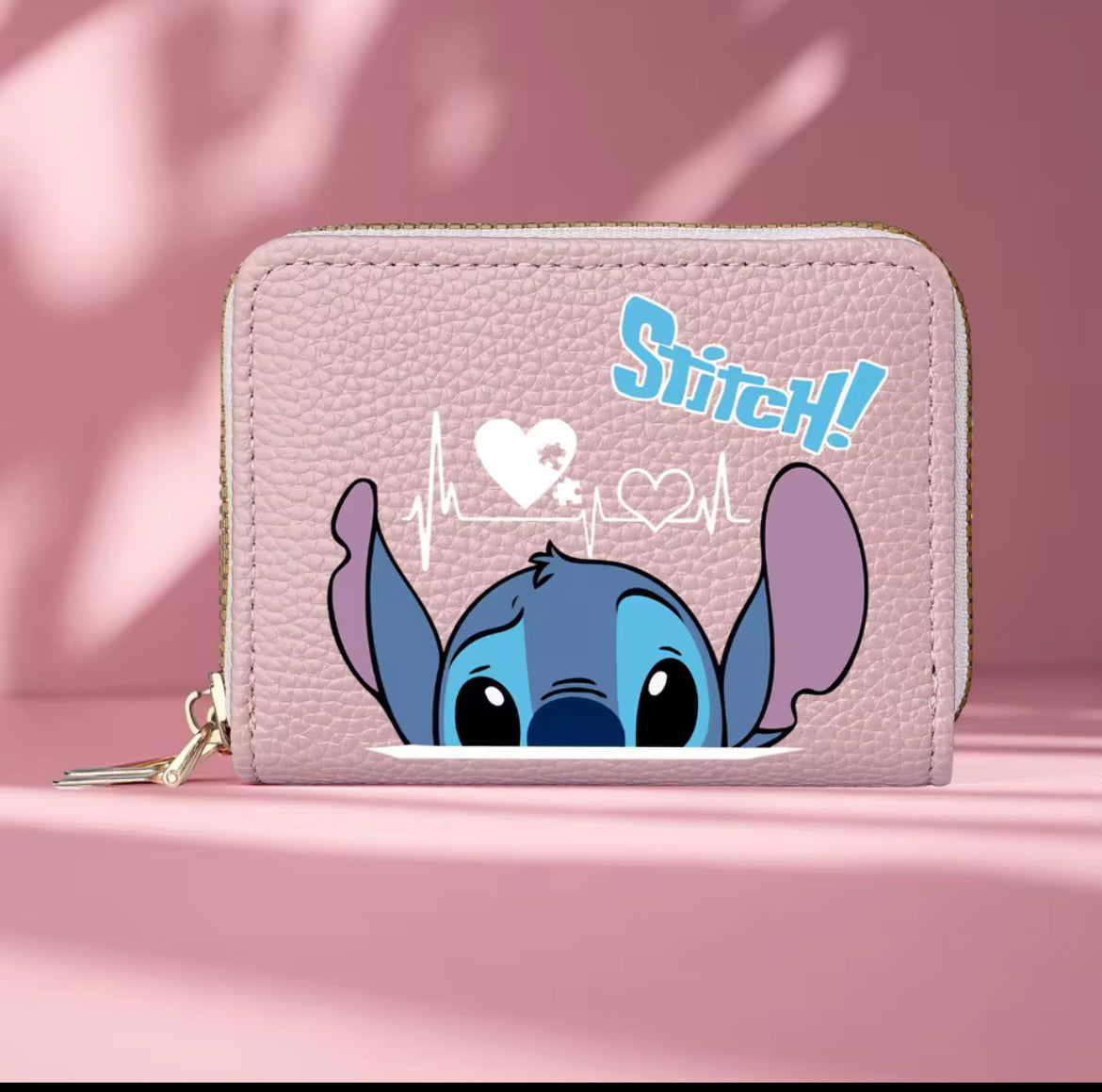 Alien Purse