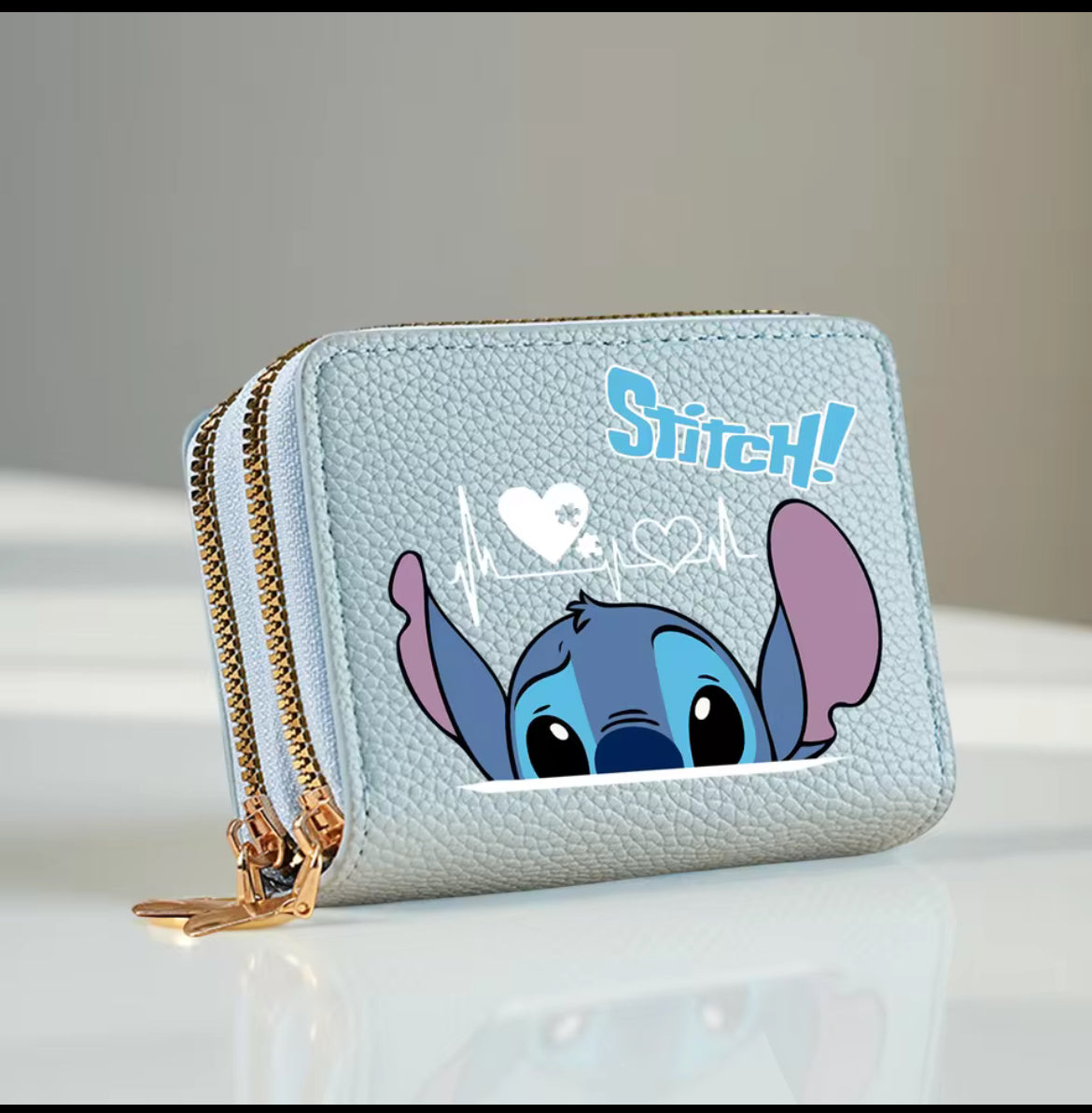 Alien Purse