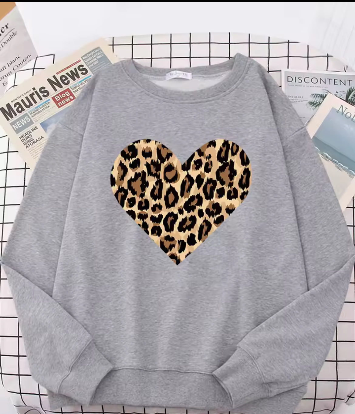 Women’s Leopard Print Heart Jumper 