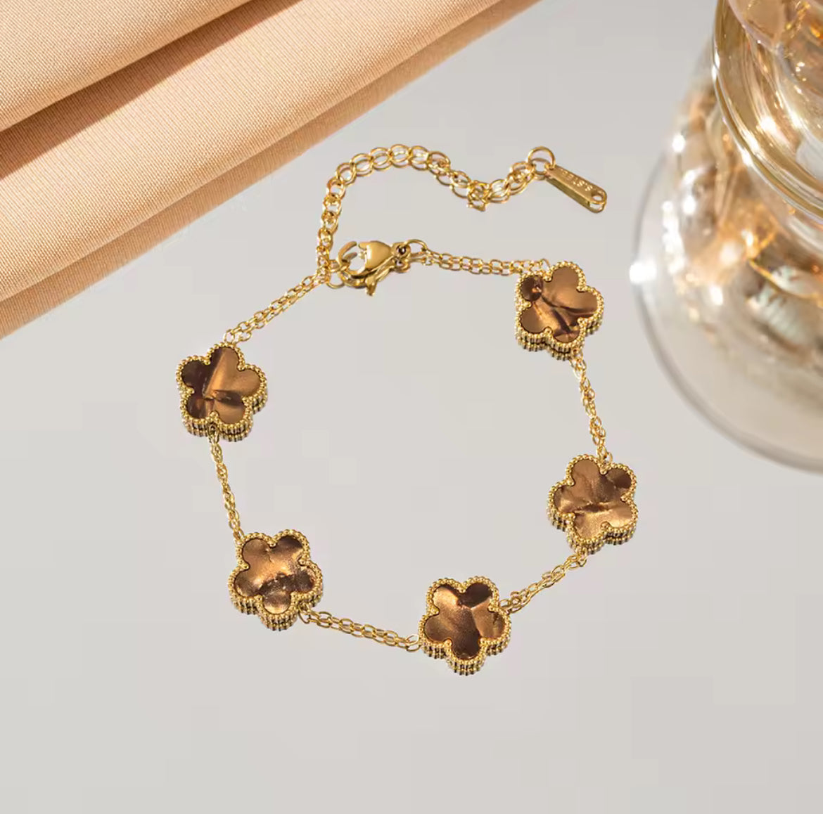 Clover bracelet
