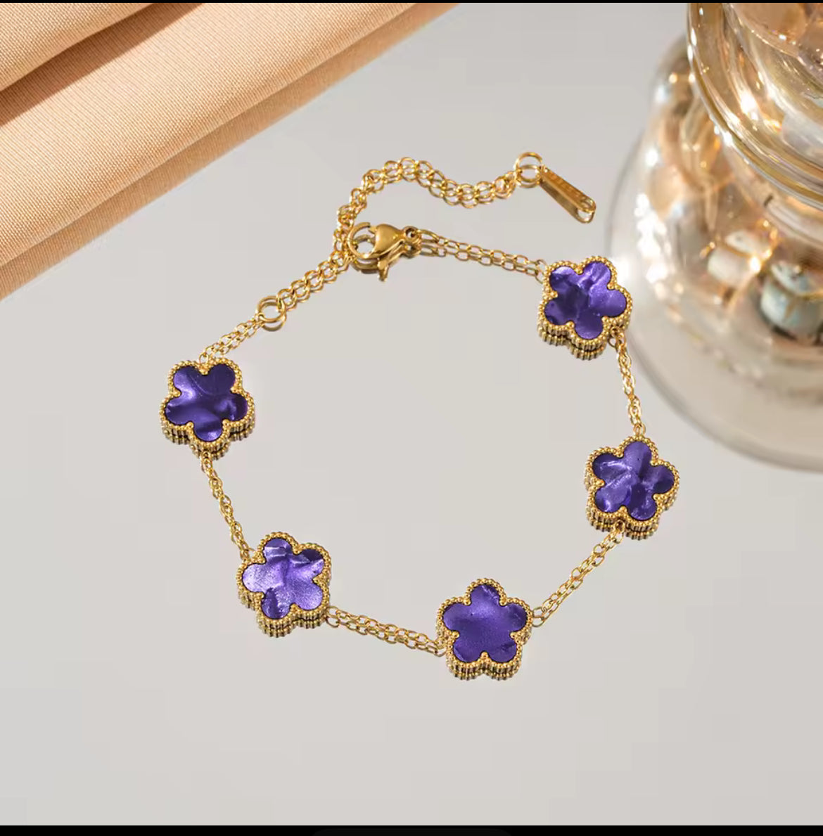 Clover bracelet