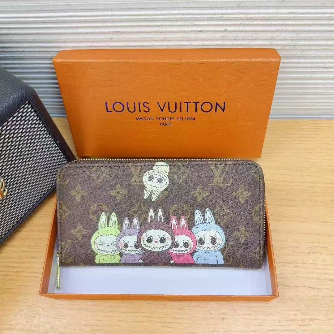 LV Purse