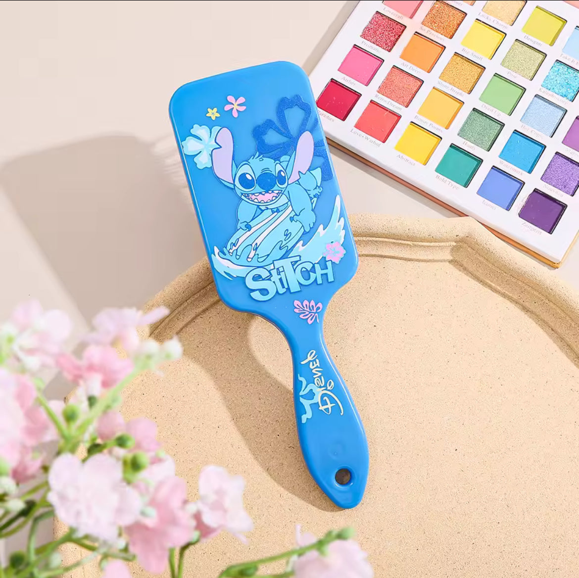 Alien Hair Brush
