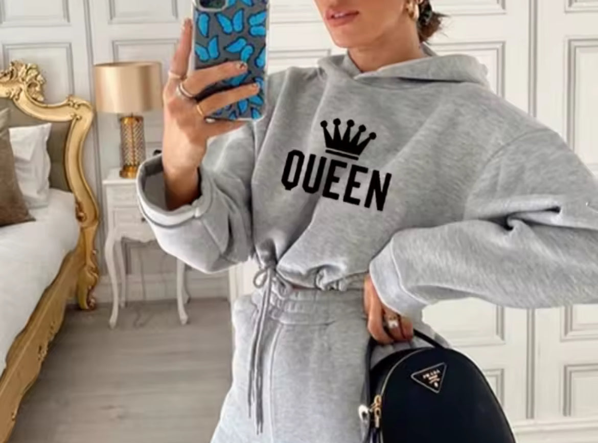 Women’s Queen Tracksuit