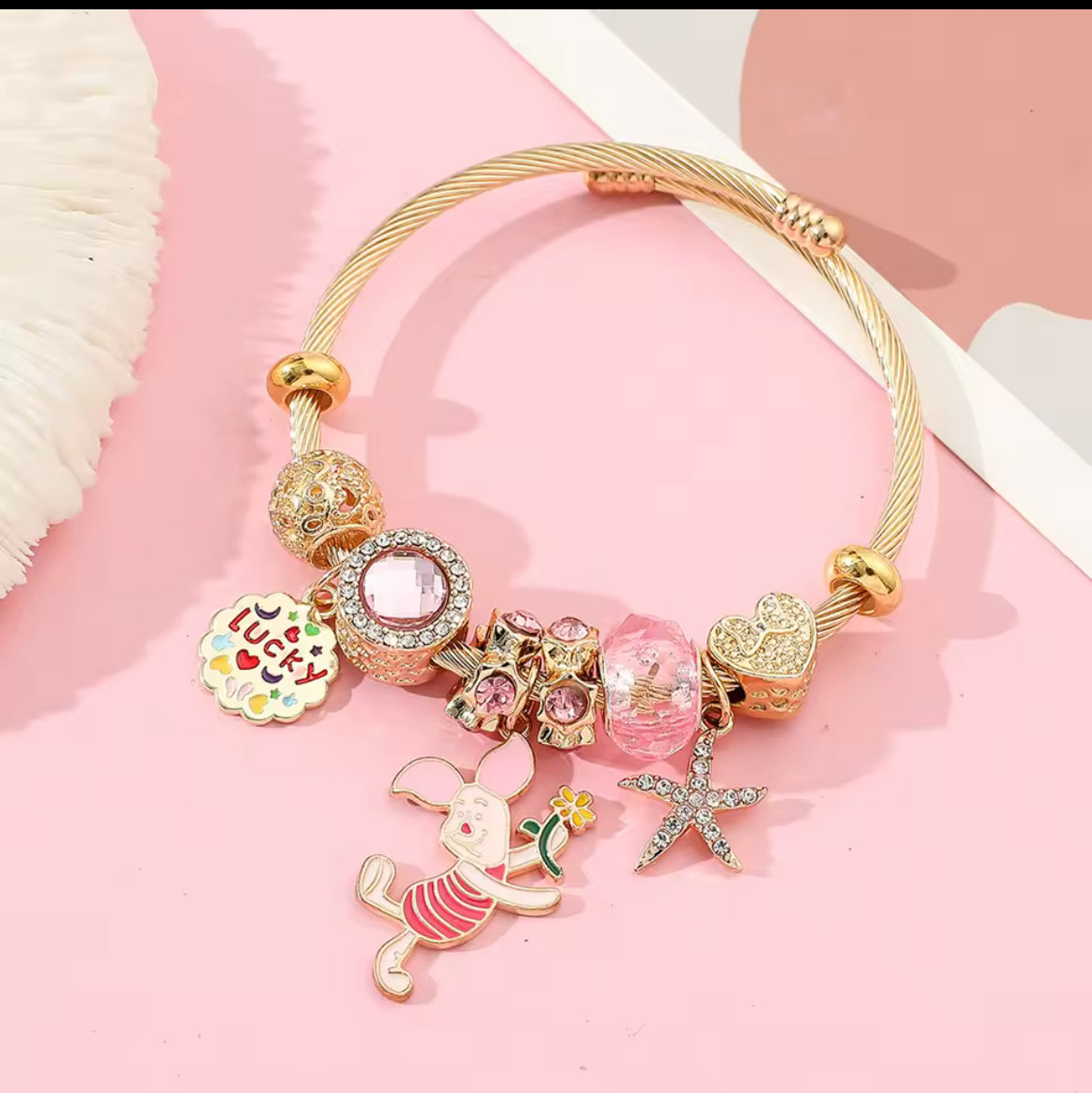 Pig  Charm Bracelet ￼