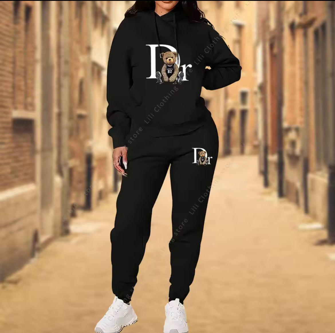 Women’s TrackSuit