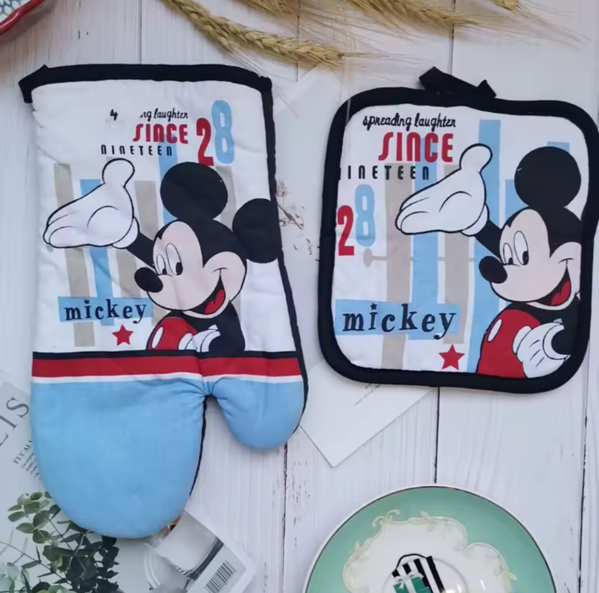 Mouse Oven Glove Set