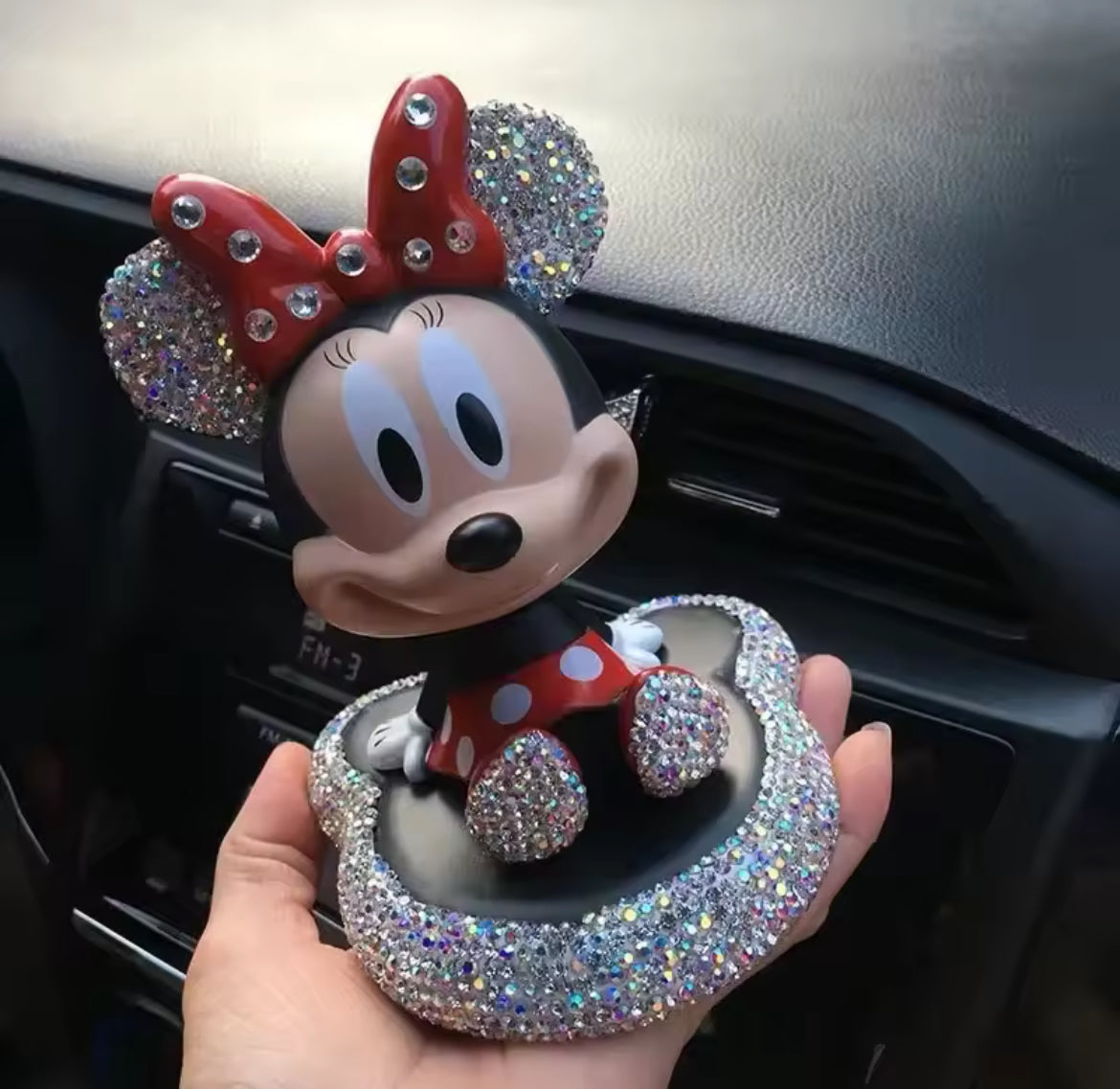 Mouse Shake Head Doll Model