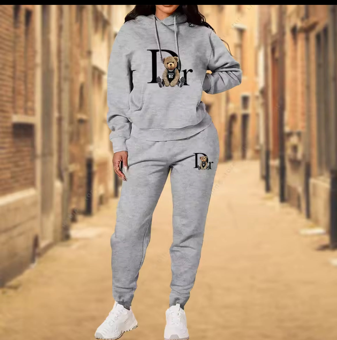 Women’s TrackSuit