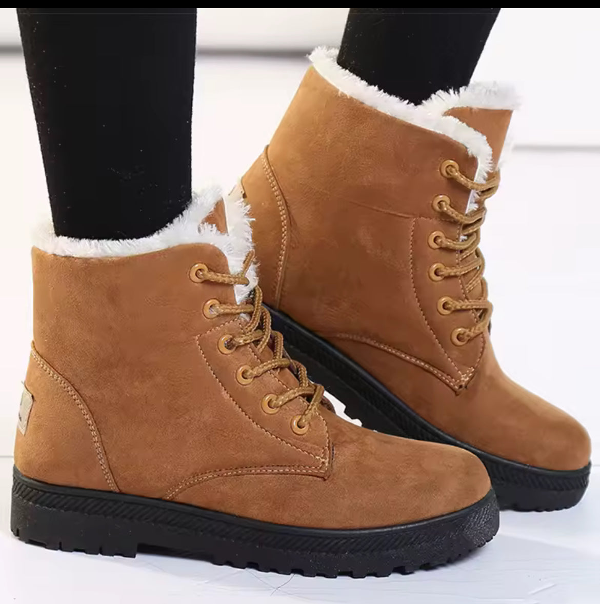 Women’s Fluffy Boots