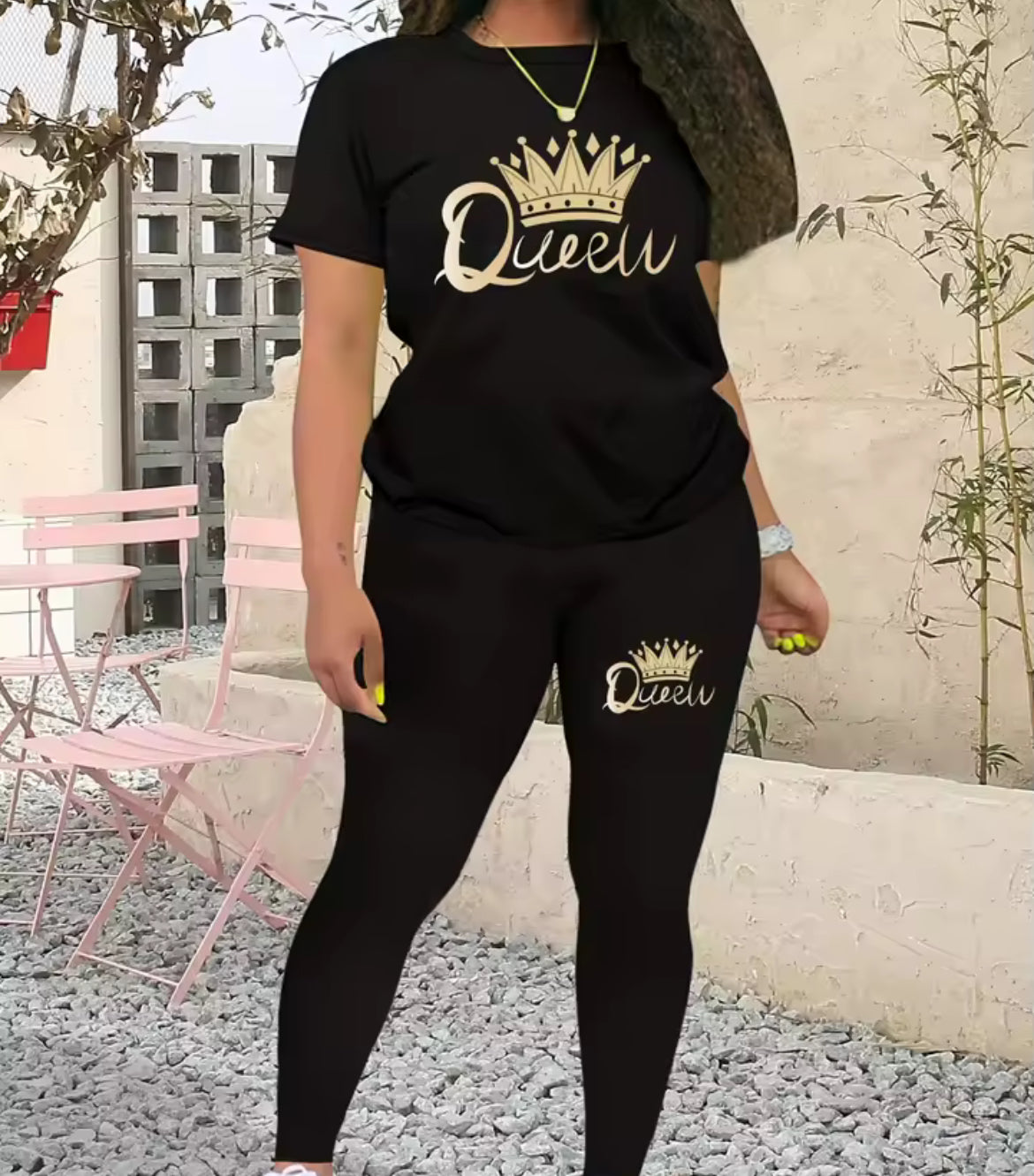 Women’s Queen Leggings & T-shirt Set