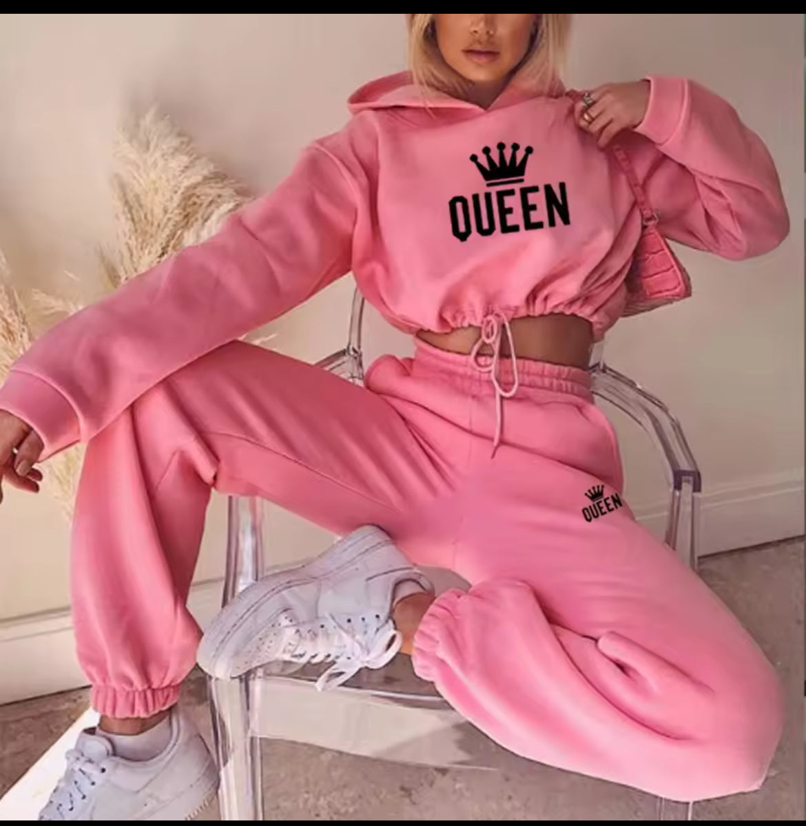 Women’s Queen Tracksuit