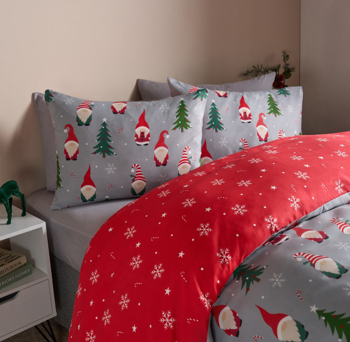 Gonks Reversible Christmas Bedding