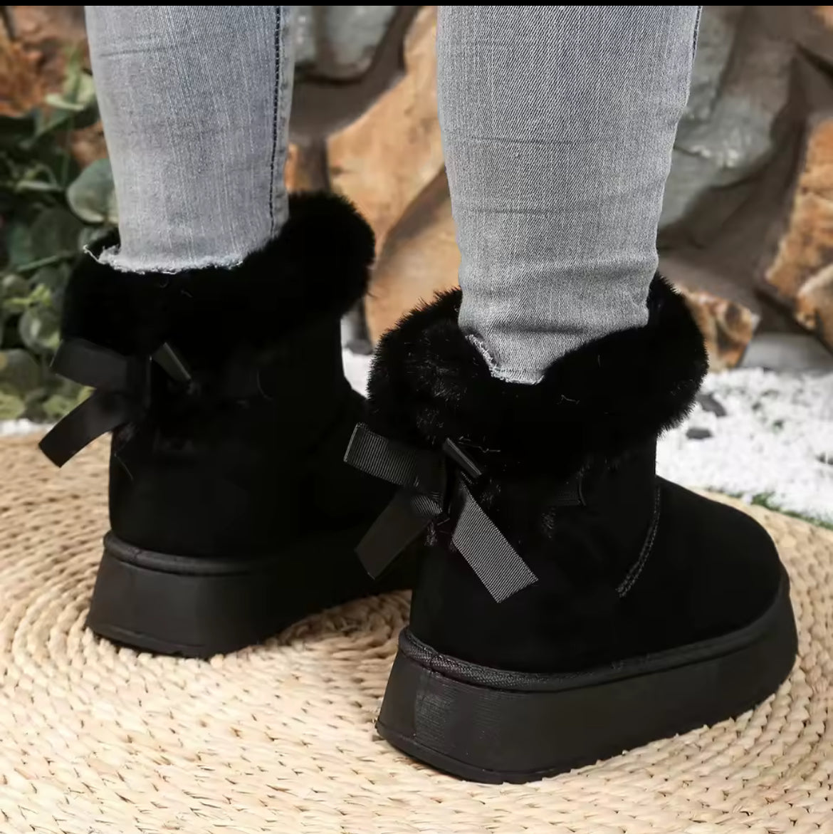 Women’s Fluffy Bow Boots