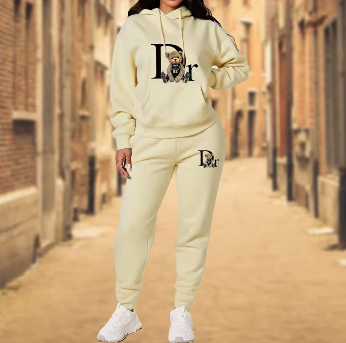 Women’s TrackSuit