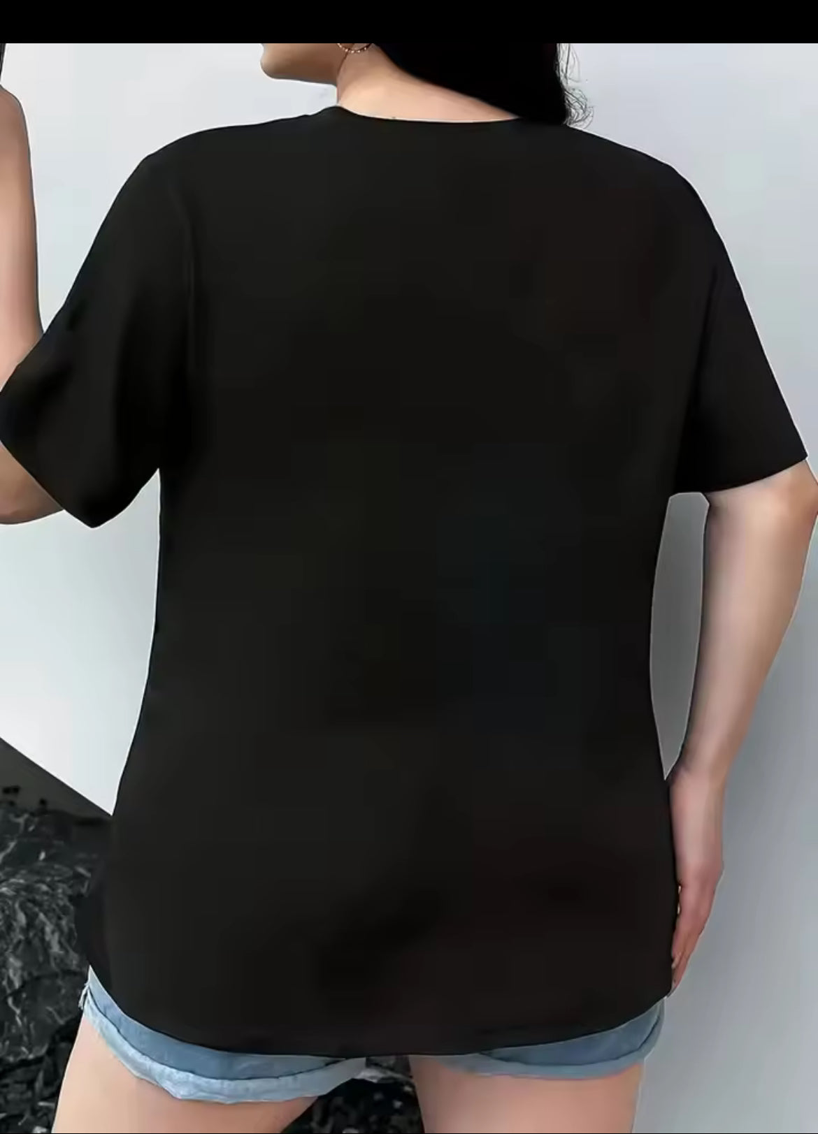 Plus Suze Women’s I Hate People But Coffee Helps T-Shirt